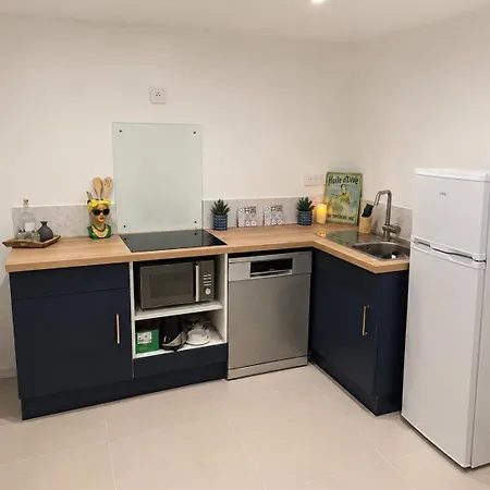 بيت للعطل Maison De Charmes Et Moderne